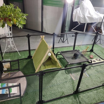 Clôture pliable en acrylique transparente à demi-cercle pour animaux de compagnie à l'intérieur ou à l'extérieur de style bricolage