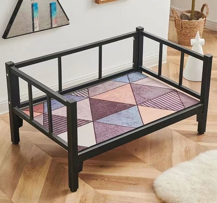 Lit de chien surélevé pour chien de 20 à 30 kg