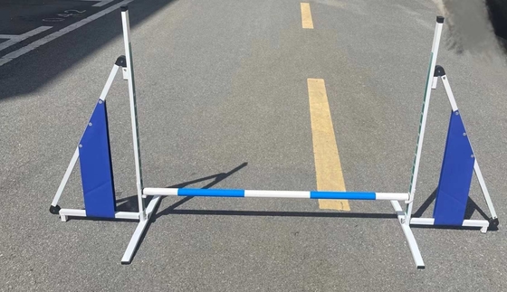 Équipement d'entraînement pour animaux de compagnie avec cadre en aluminium