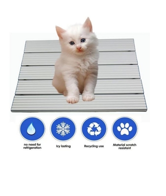 Soulagement de la chaleur estivale pour chiens Laver à la main Mat refroidissement en aluminium pour animaux de compagnie Lit Autres produits pour animaux de compagnie