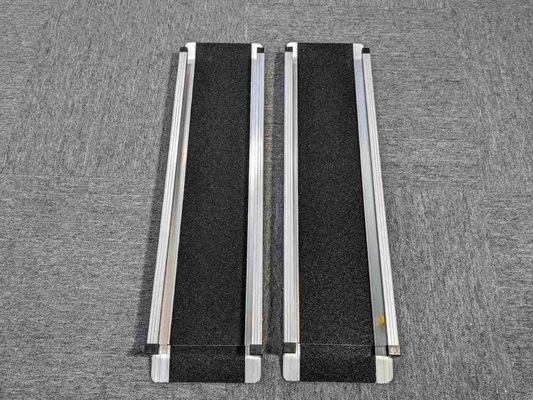 Rampe de scooter en aluminium portable pliable de 36 cm pour les marches de la maison