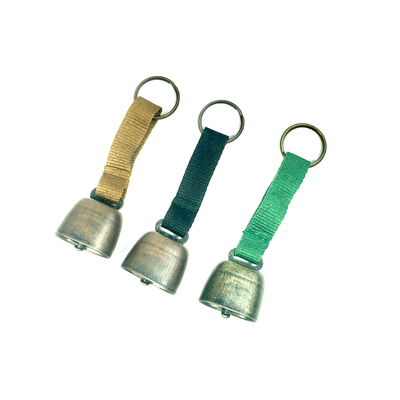 Produit en plein air Randonnée Camping Avertissement cloche d'ours avec ruban de couleur taille et cloche de chien