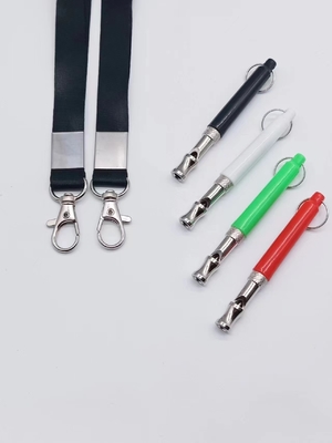 8 couleurs Sifflet d'entraînement réglable pour animaux de compagnie Améliorer l'expérience d'entraînement de votre chien