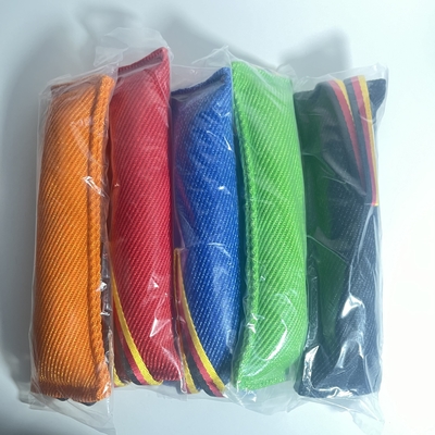 Expédition en provenance de Shanghai ou du port de Nanjing Jouets en tissu durables pour l'entraînement à mordre et à ramasser
