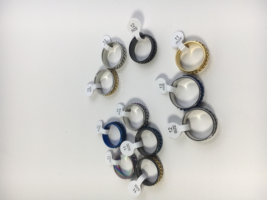 Coloris multiples 8mm largeur titane chaîne d'acier anneau de filature anneau pour la mode masculine