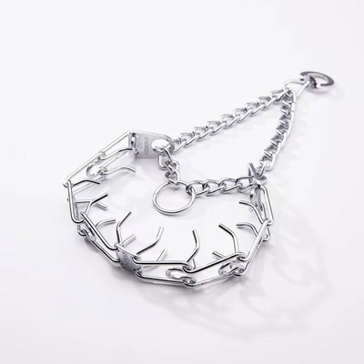 Collier de chien avec anodisation et revêtement en poudre