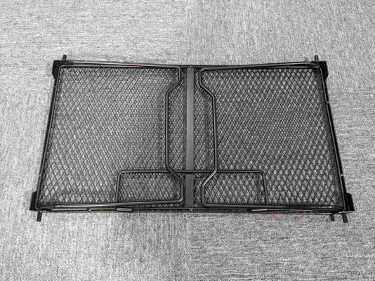 Lit de chien portable en métal surélevé en treillis respirant Lit de luxe pour animaux de compagnie avec conception pliante