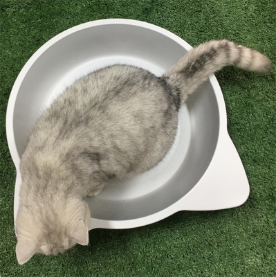 Laver à la main du matériau en aluminium en forme de bol en forme de nid de chat pour votre compagnon à fourrure