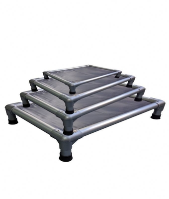 Lit pour chiens surélevé étanche à l'eau Conception de trampoline abordable et élégant pour les petites races