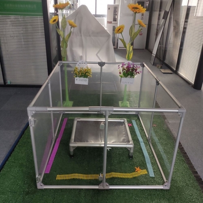 Rameau de chien à motifs personnalisés Portable Playpen pliable pour animaux de compagnie avec panneaux acryliques amovibles