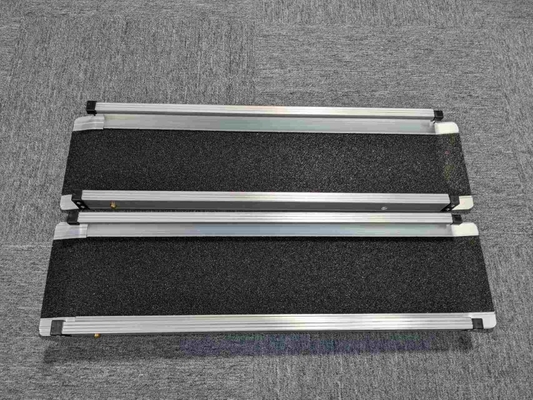 Rampe en alliage d'aluminium pour une accessibilité personnalisée et portable de fauteuil roulant sans barrière