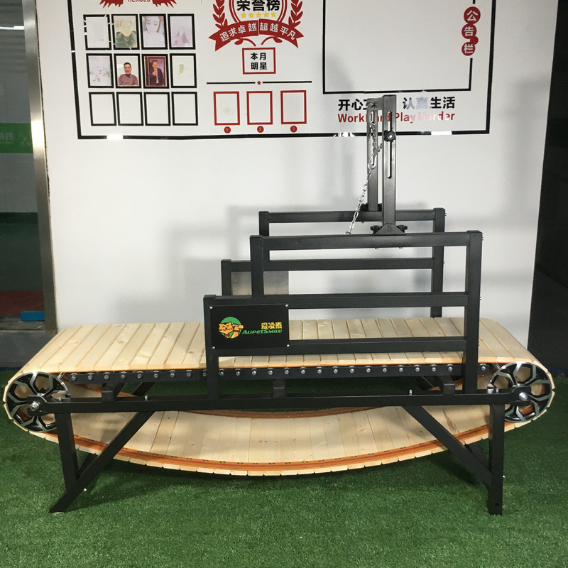 Machine à marcher pour chien en bois avec couleur personnalisée et matériau durable