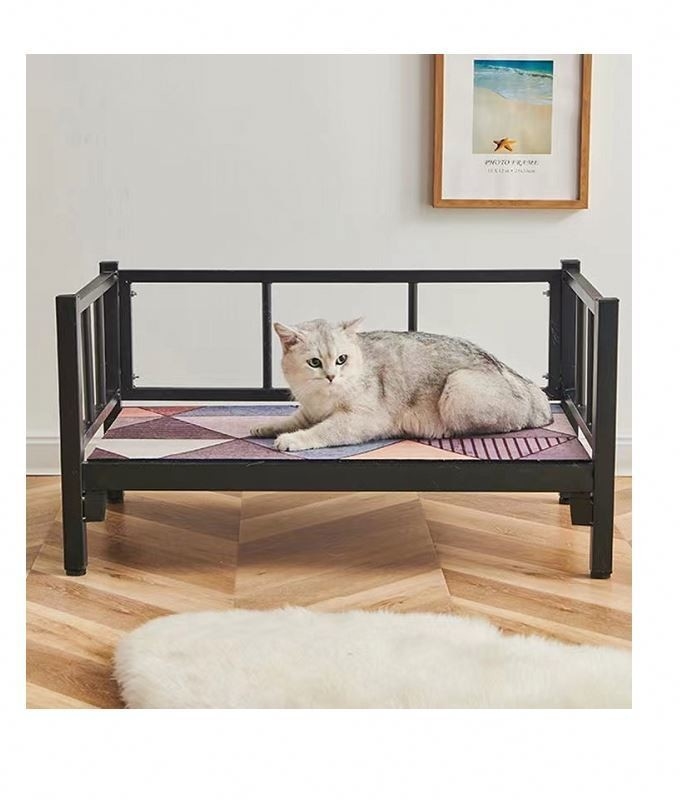 Matraque pour animaux de compagnie Non inclus Matraque métallique résistant à l'humidité Lit de chien surélevé Lit de chat en rotin